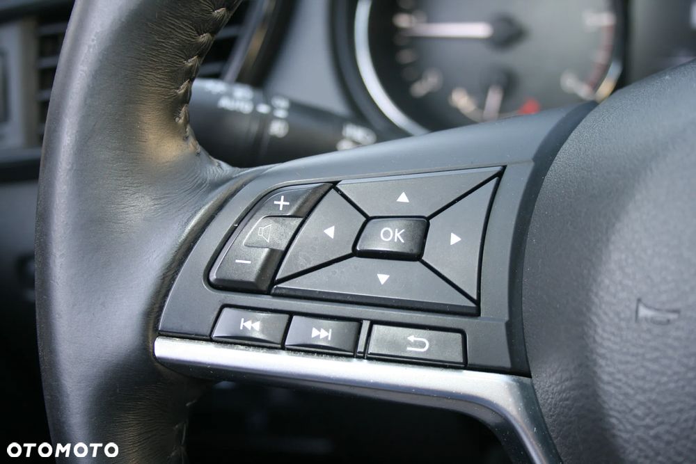 Nissan X-Trail 1.3 DIG-T N-Design 2WD DCT - 24