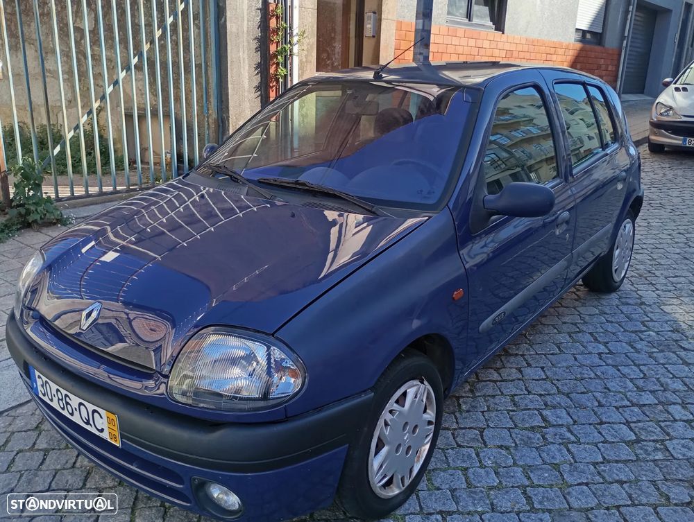 Renault Clio 1.2 RXE - 7