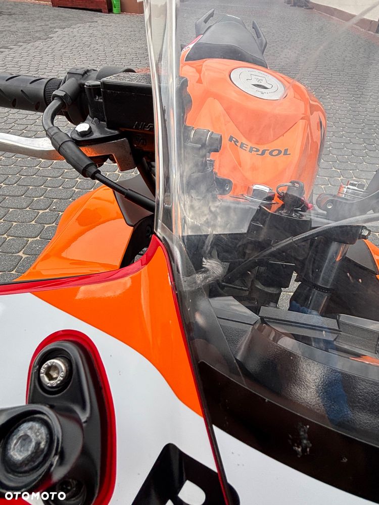 Honda CBR - 16