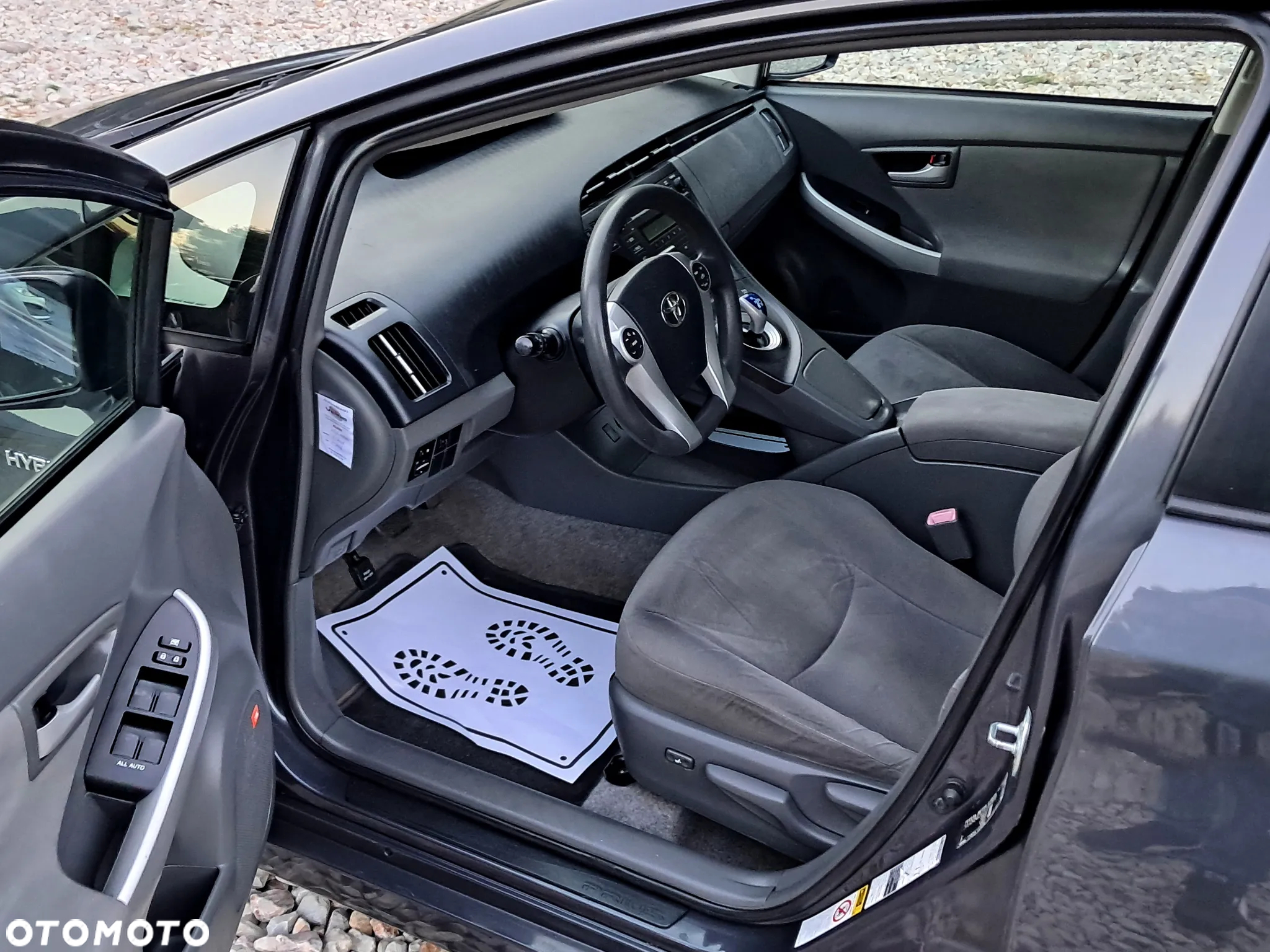 Toyota Prius Plug-in 1.8 HSD Premium - 13