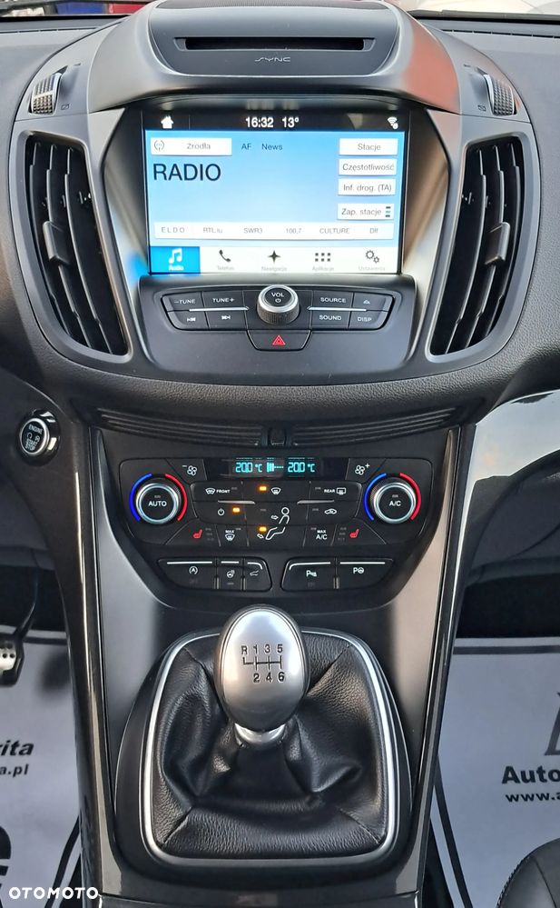 Ford Kuga 2.0 TDCi 4x4 ST-Line - 24