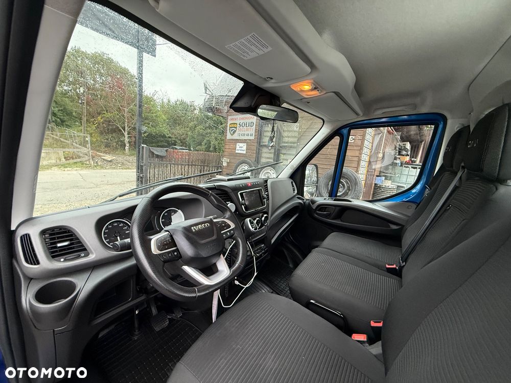 Iveco DAILY - 7