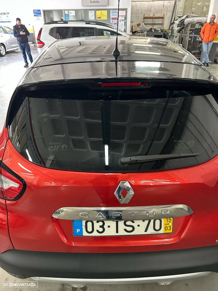 Renault Captur ENERGY dCi 90 EDC Elysee - 2