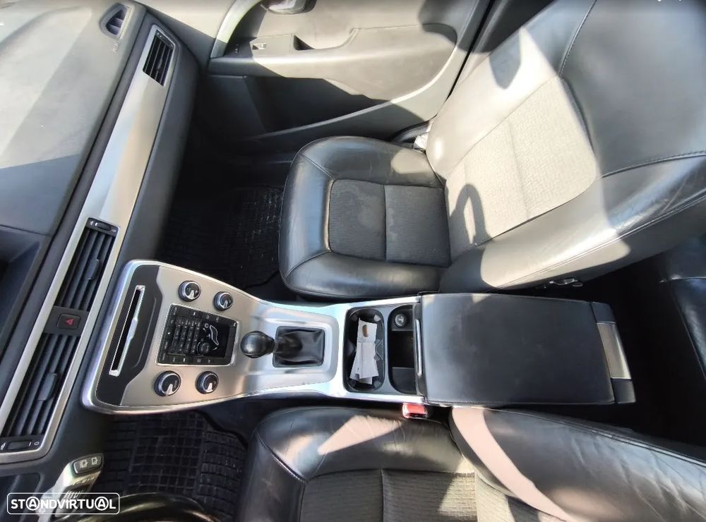 Volvo V70 T4F Edition - 9
