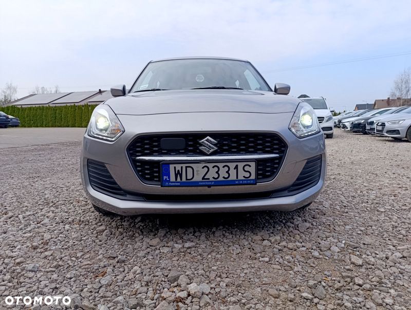 Suzuki Swift 1.2 Dualjet Hybrid CVT Comfort - 4