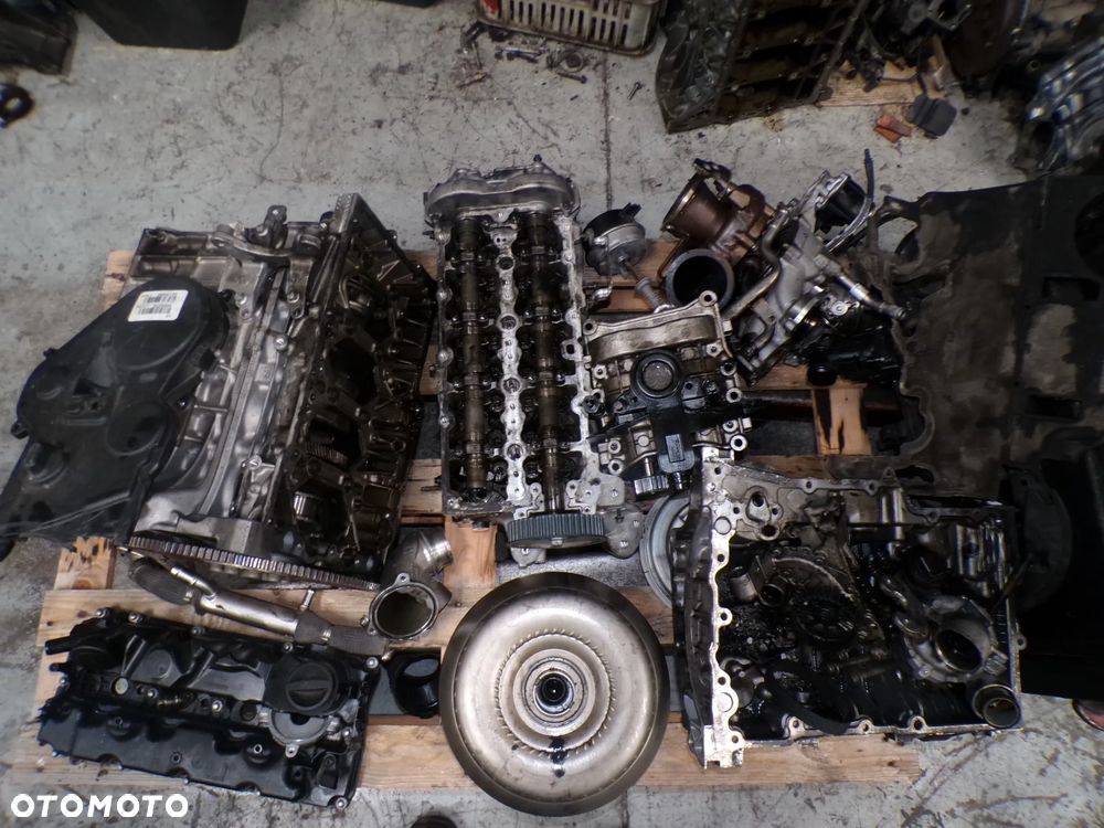 Silnik na części wał korbowy głowica tłok korbowód D420T2 - 1