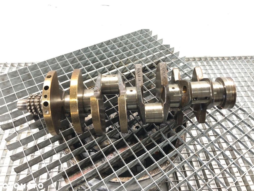 WAŁ KORBOWY  PORSCHE CAYENNE (9PA) 2002 - 2010 S 4.5 250 kW [340 KM] benzyna 2002 - 2007 9481012R - 1