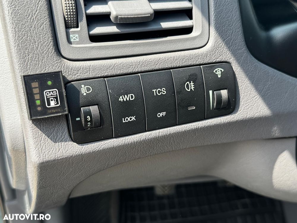 Hyundai Tucson 2.0 4WD GLS - 12
