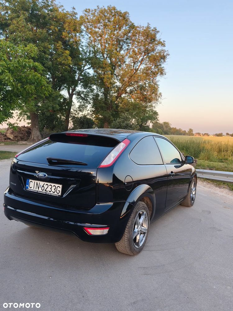Ford Focus 1.6 Titanium - 5