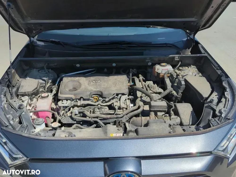 Toyota RAV4 - 12