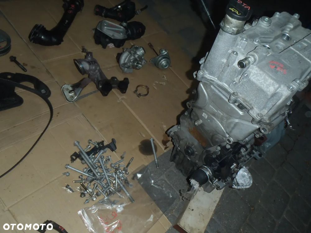 rozrusznik alternator koło zamachowe pompa vacum FIAT 500 PUNTO PANDA Lancia Ypsilon SILNIK 900 0.9 TwinAir twin air TURBO 312A2000 jak nowe - 4