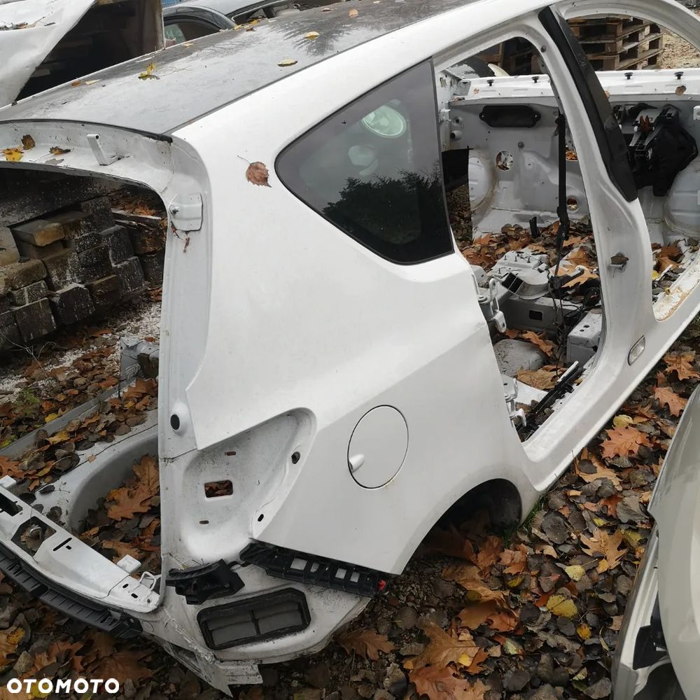 OPEL MERIVA B KAROSERIA DACH UK - 4