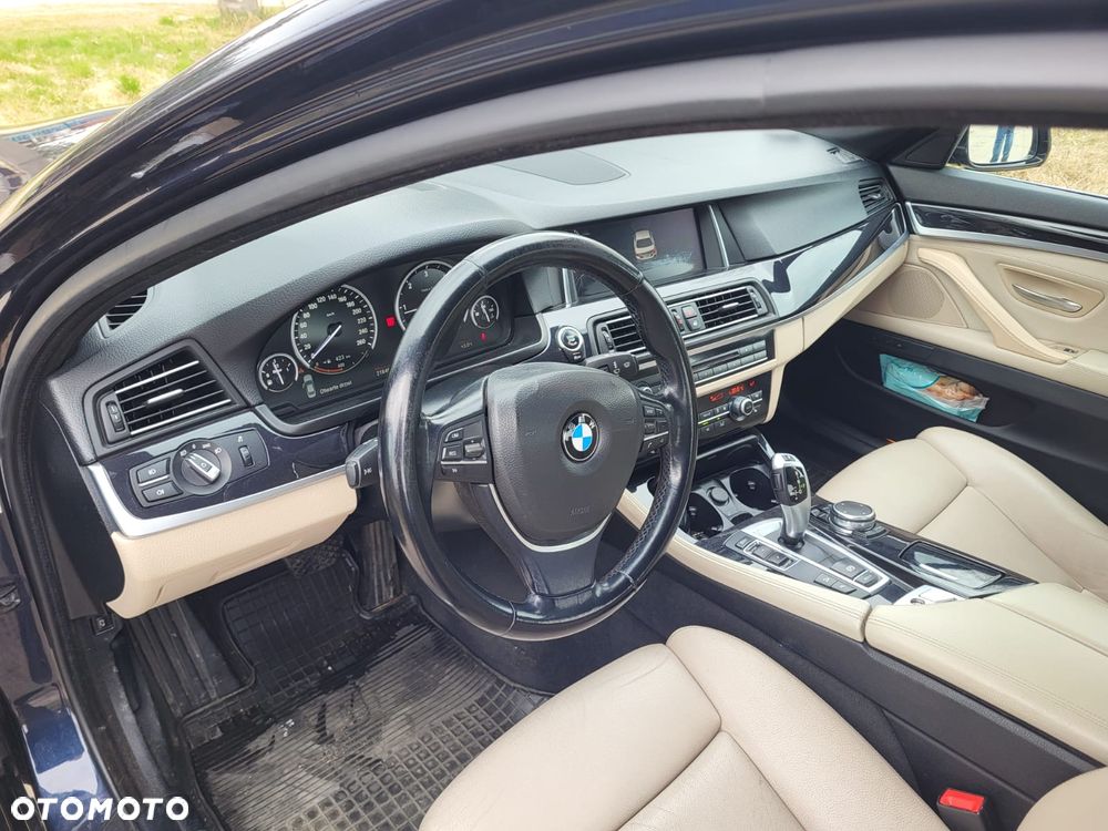 BMW Seria 5 520d Luxury Line - 16