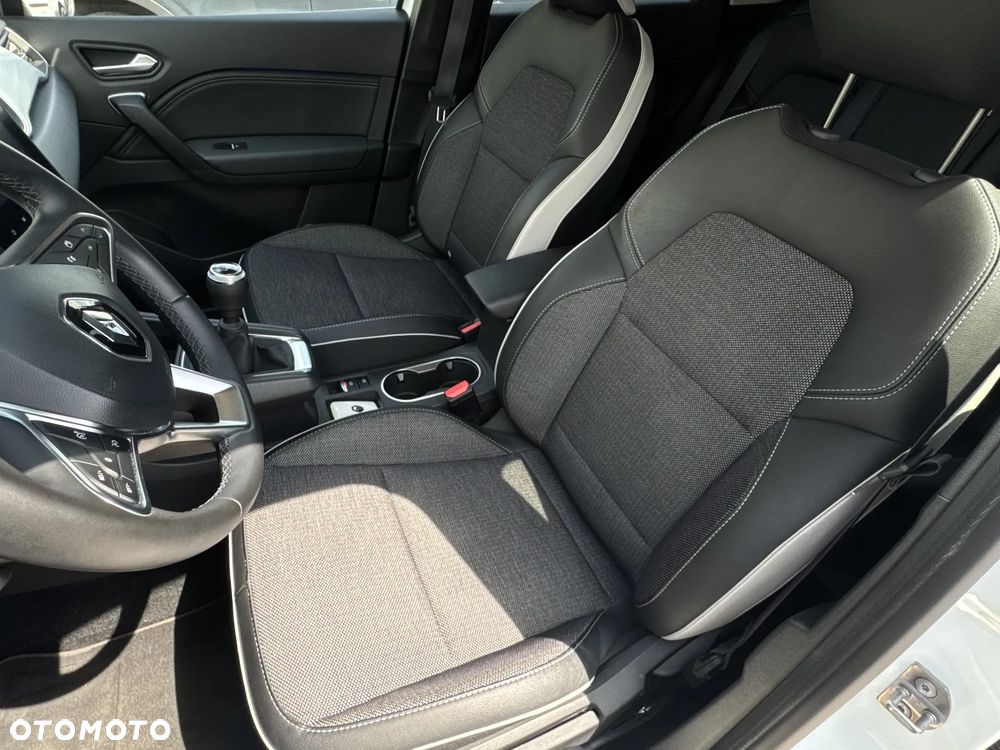 Renault Captur 1.0 TCe Evolution - 10