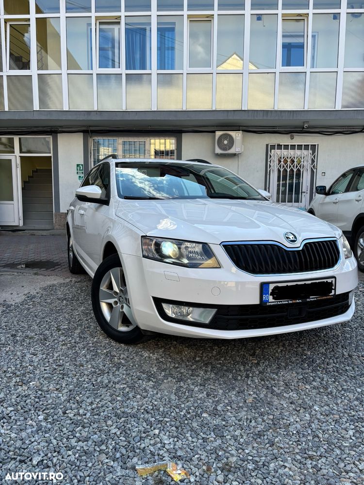 Skoda Octavia 1.6 TDI 4x4 Ambition - 2