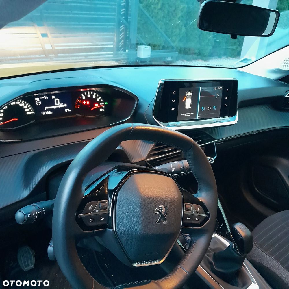 Peugeot 208 1.2 PureTech Like S&S - 11