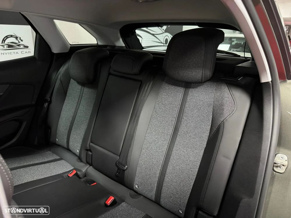 Peugeot 3008 PureTech 130 Stop & Start GPF EAT8 Allure - 47