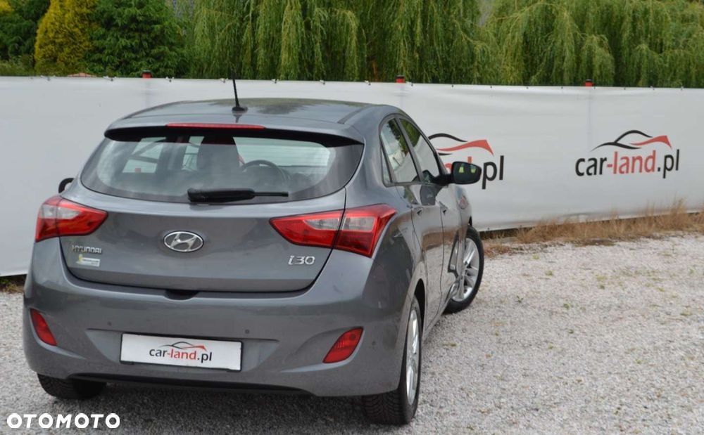 Hyundai i30 1.4 Fifa World Cup Edition - 16
