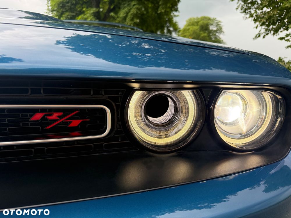 Dodge Challenger 5.7 R/T - 18
