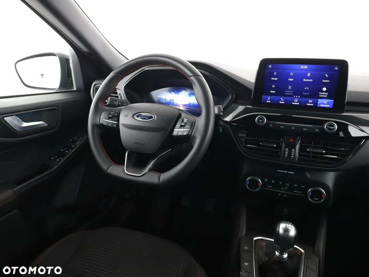 Ford Kuga 1.5 EcoBoost ST-LINE - 16
