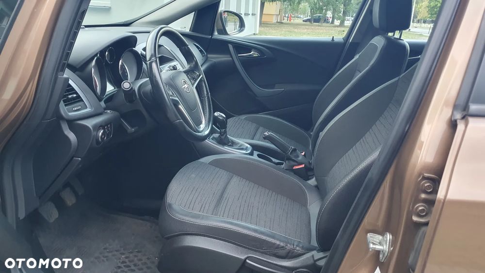 Opel Astra - 10