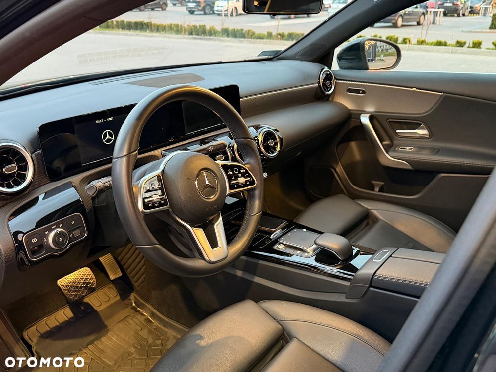 Mercedes-Benz Klasa A 250 Progressive 7G-DCT - 34