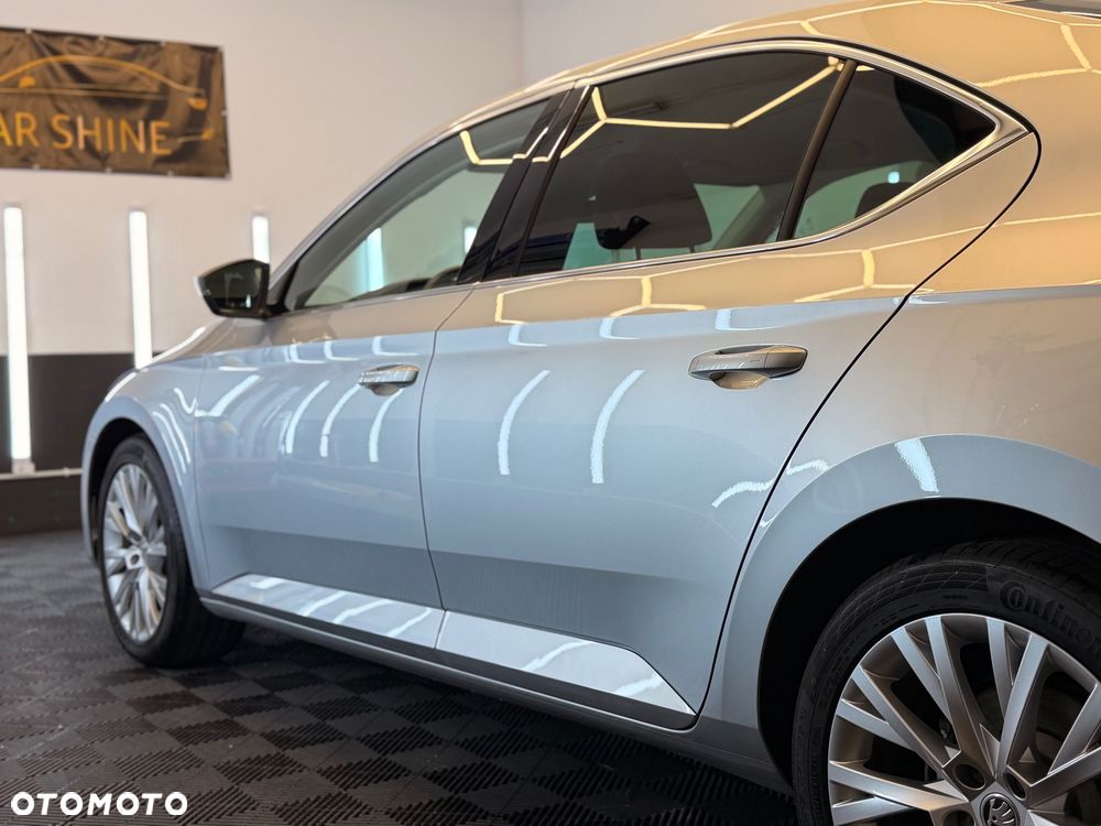 Skoda Superb 2.0 TDI Ambition DSG - 5
