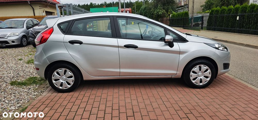 Ford Fiesta 1.25 Ambiente EU5 - 4