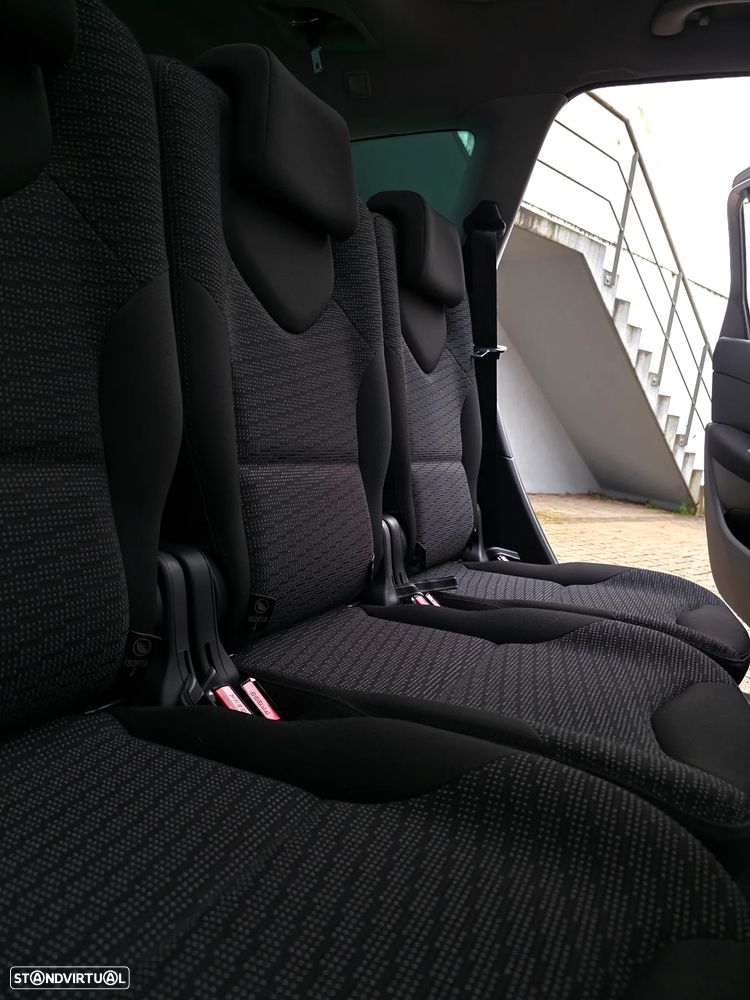 Peugeot 308 SW 1.6 HDi Sport CVM6 - 56