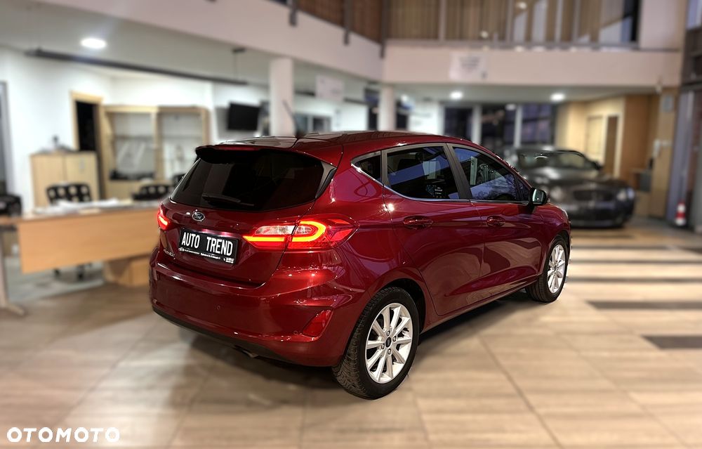 Ford Fiesta 1.0 EcoBoost S&S TITANIUM - 5
