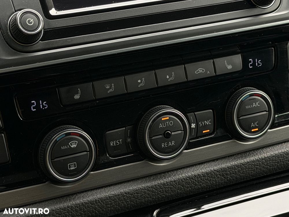 Volkswagen Multivan - 36