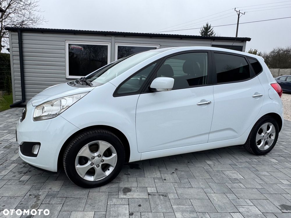 Kia Venga 1.4 CVVT UEFA EURO 2016 - 14