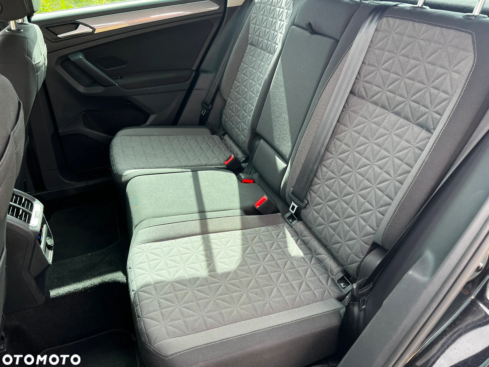 Volkswagen Tiguan 1.5 TSI EVO Life DSG - 33