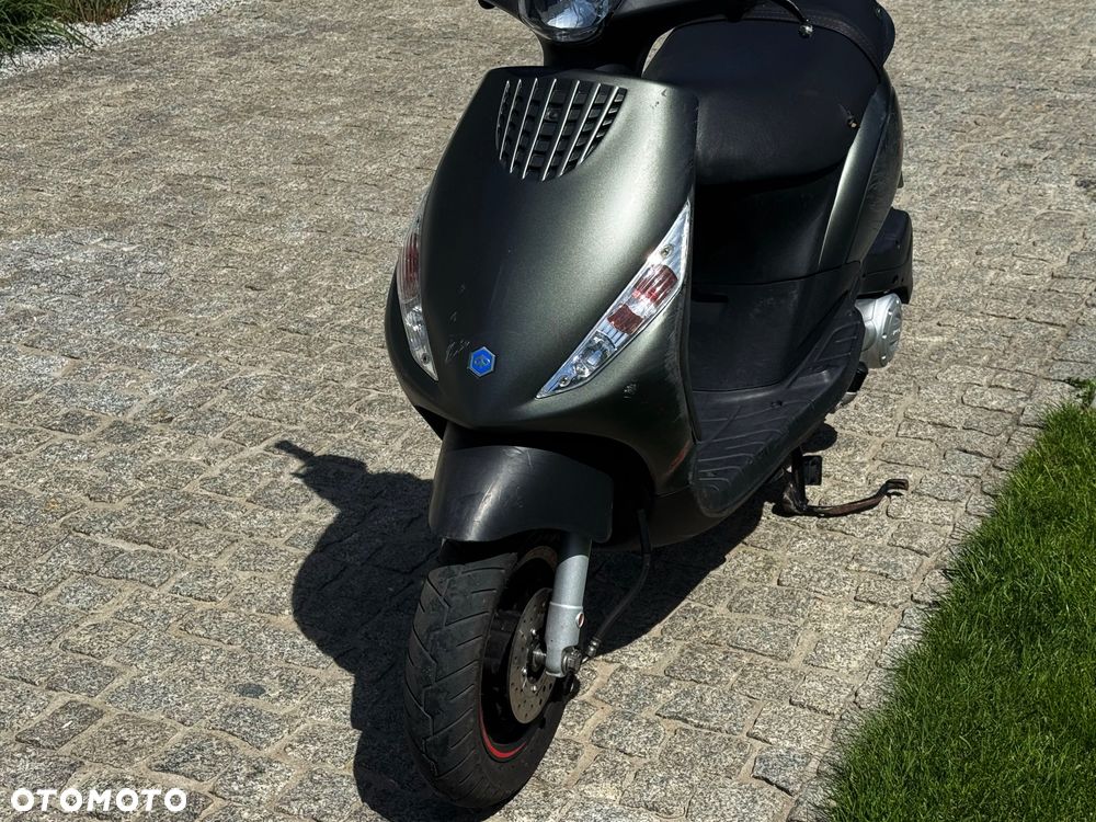 Piaggio ZIP - 8