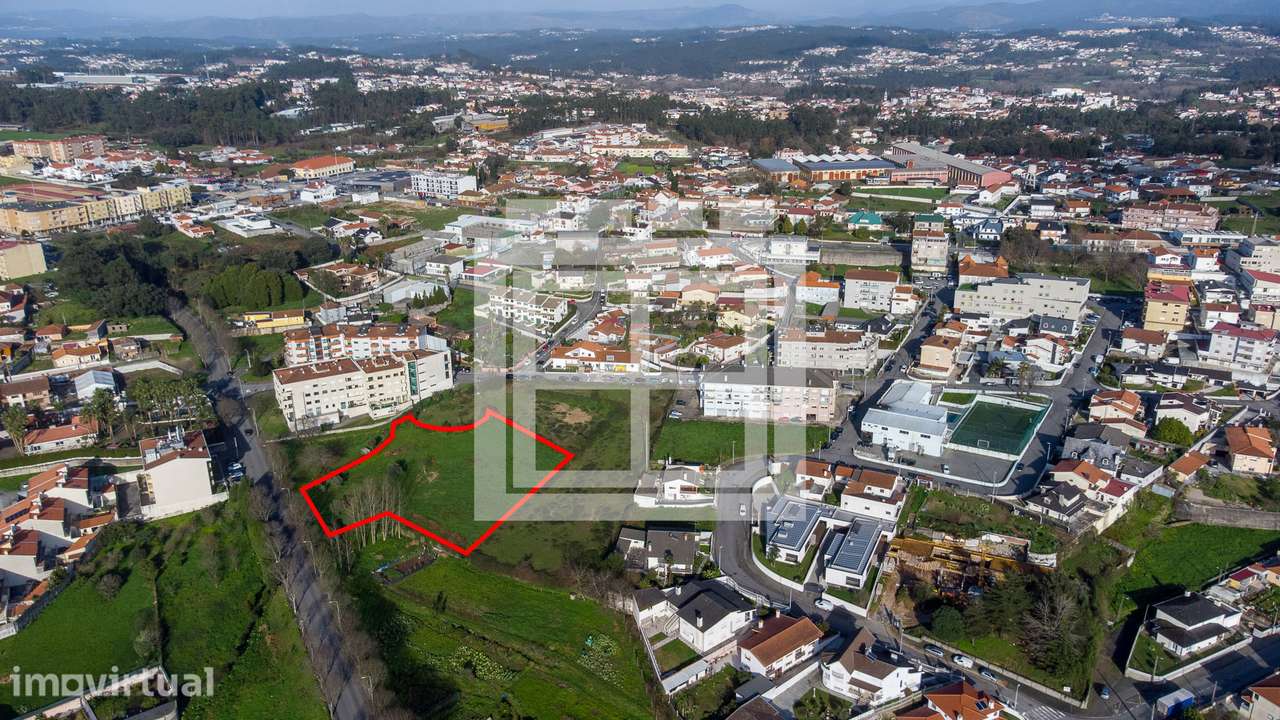 Terreno com 4.800 m2 em Lourosa, Santa Maria da Feira - Grande imagem: 3/13