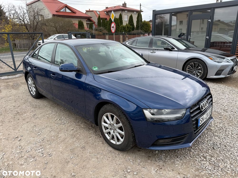 Audi A4 Limousine - 17