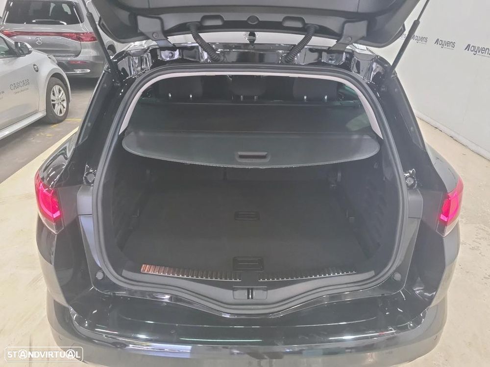 Renault Mégane Sport Tourer 1.5 Blue dCi R.S. Line - 11
