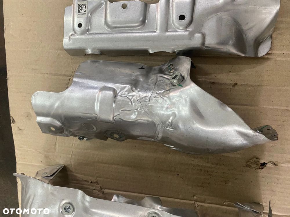OSŁONY TERMICZNE SILNIKA N63B44D BMW G30 G11 G15 - 7