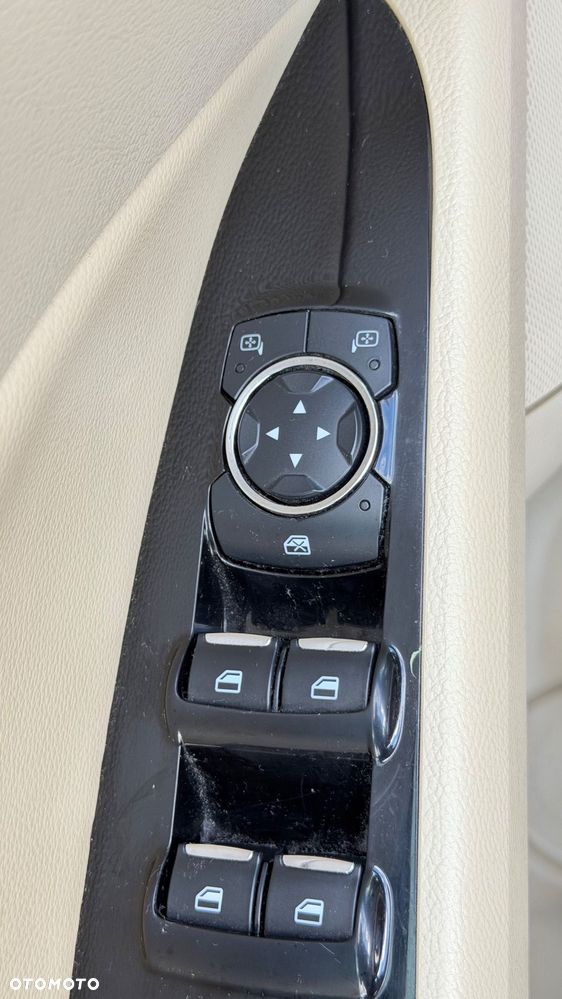 Ford Fusion - 13