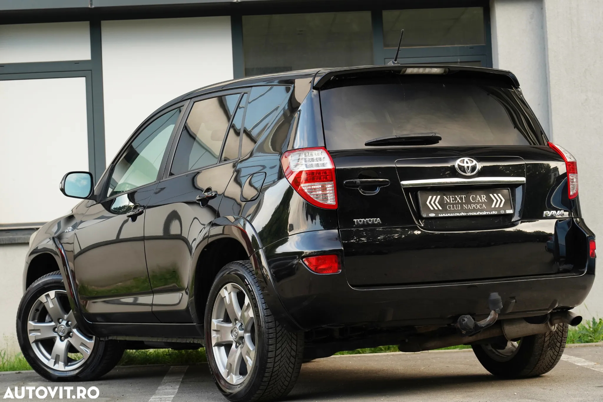 Toyota RAV4 - 3
