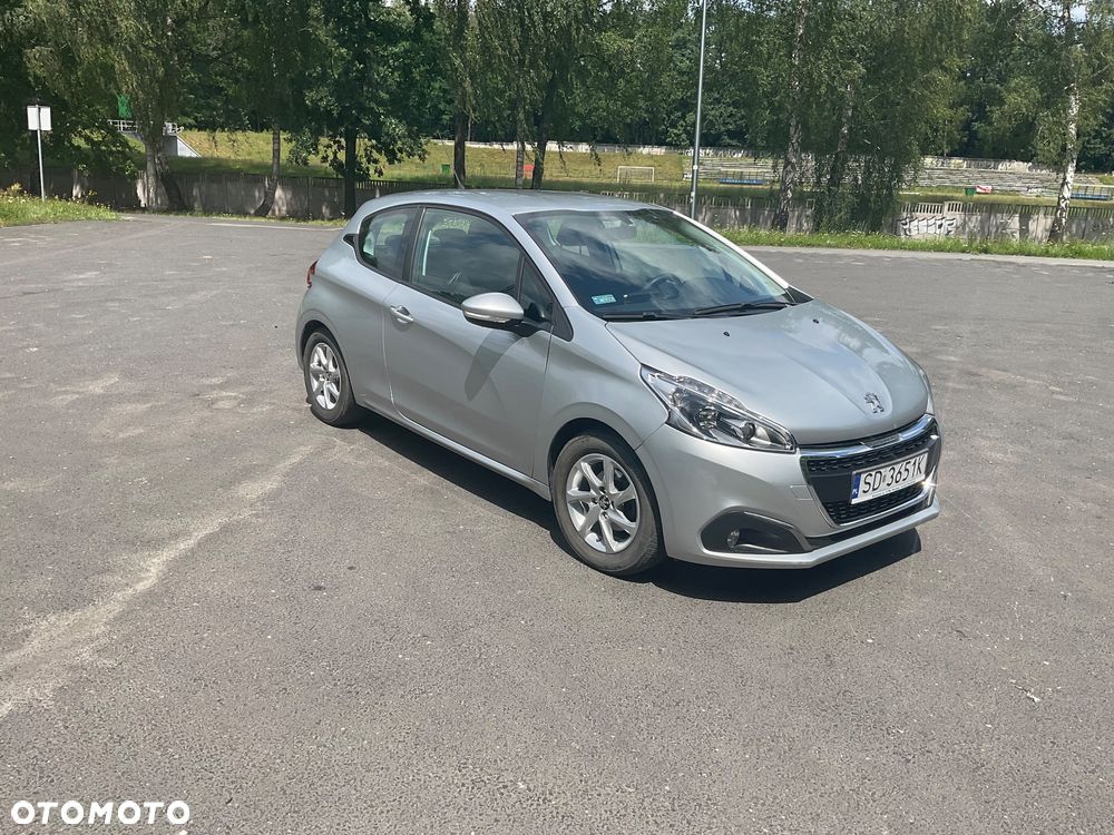 Peugeot 208 - 26