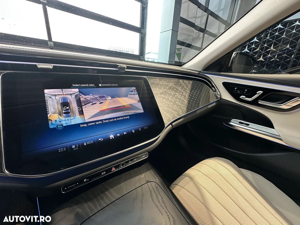 Mercedes-Benz E - 14