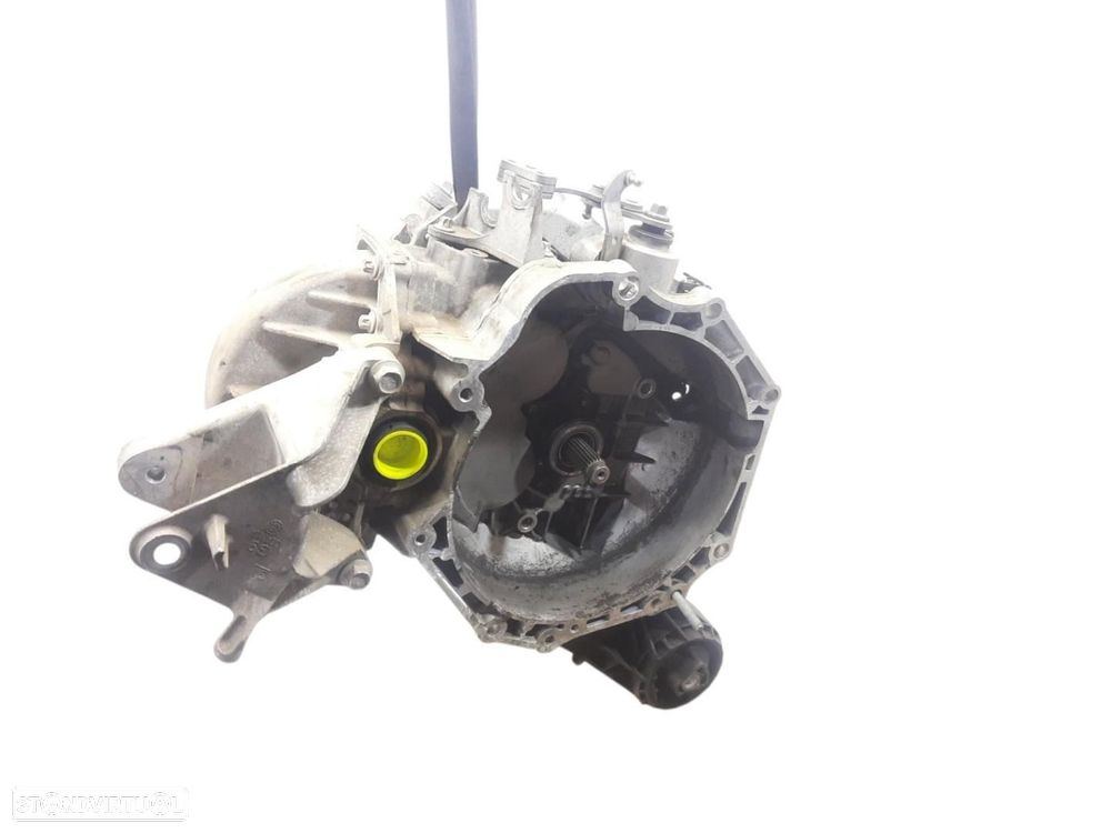 CAIXA DE VELOCIDADES OPEL ASTRA - 1