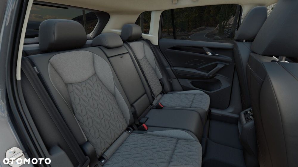 Volkswagen Tiguan - 11