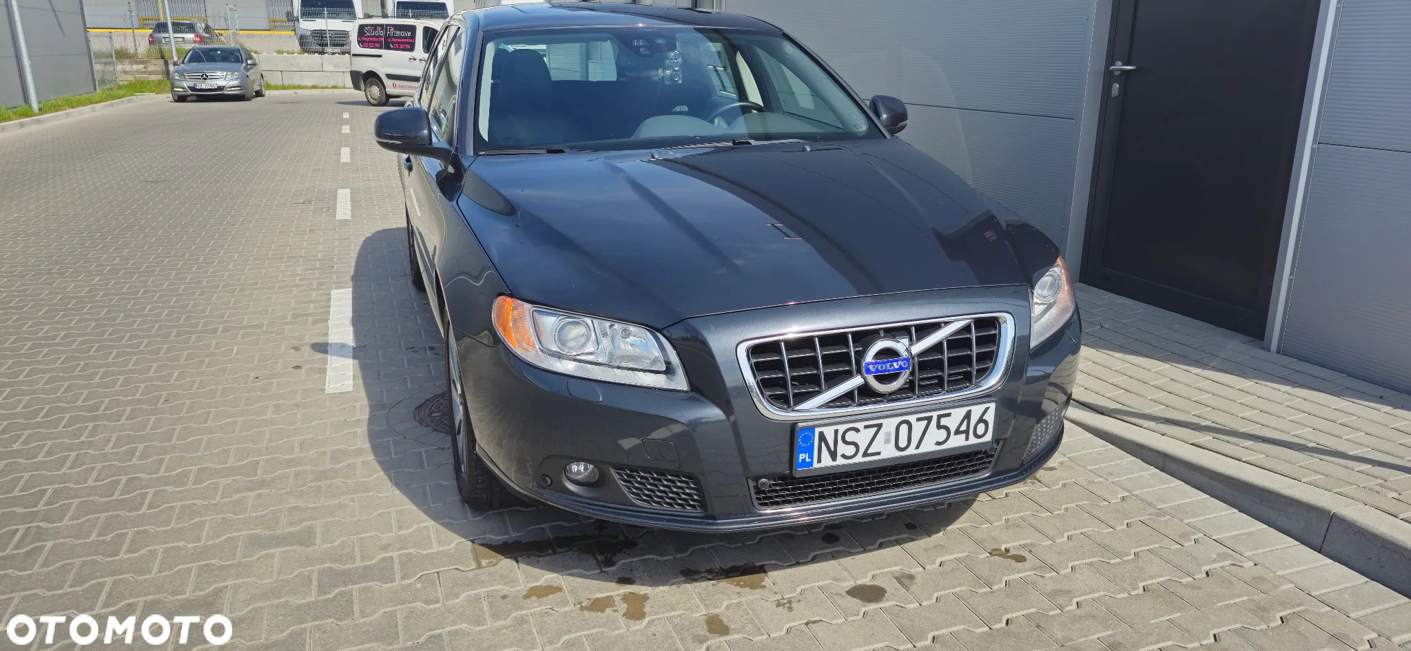 Volvo V70 D3 Summum - 4