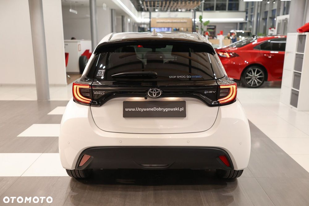 Toyota Yaris Hybrid 1.5 Style - 6