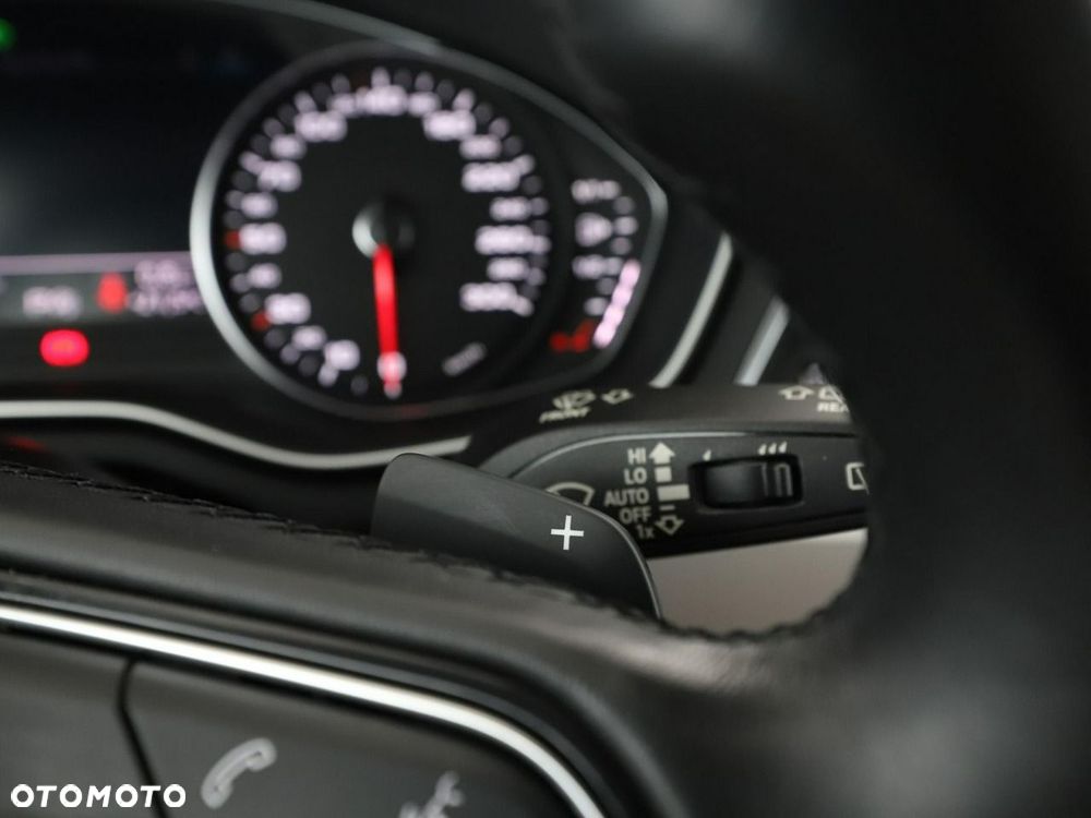 Audi A4 Avant 35 TDI S tronic - 34