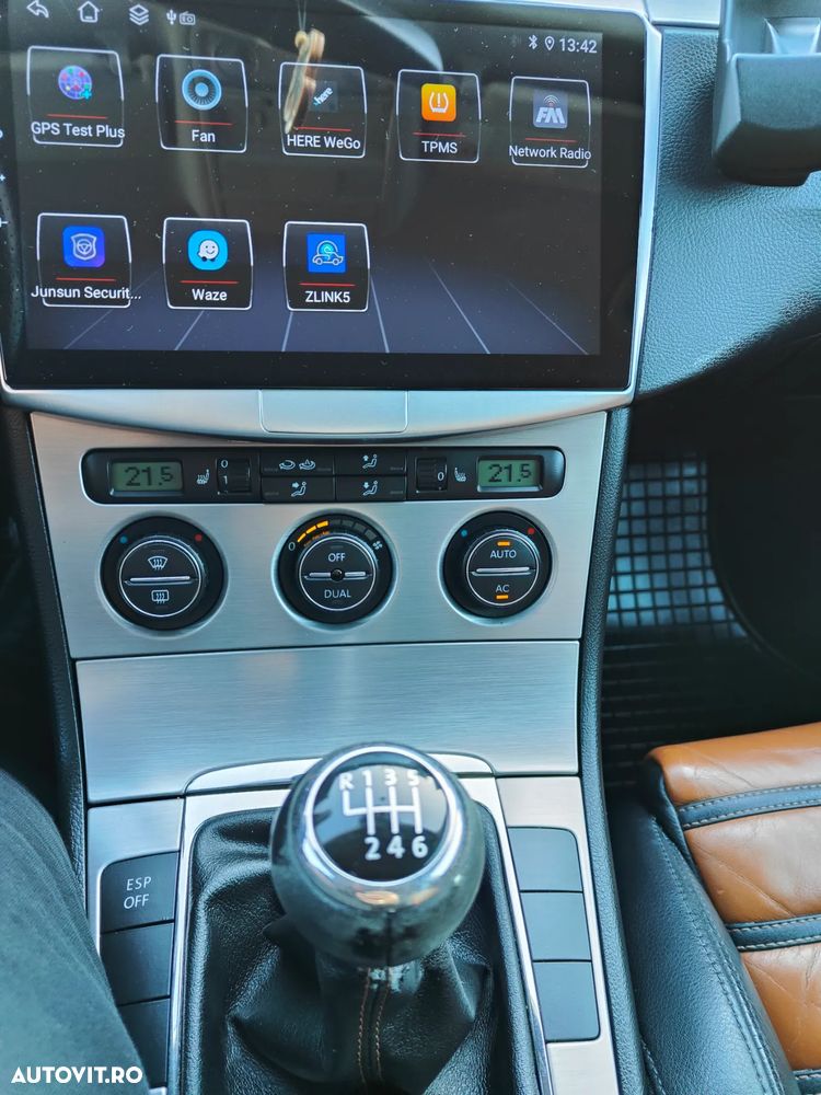 Volkswagen Passat ver-variant-2-0-tdi-bluemotion-technology-r--line - 14