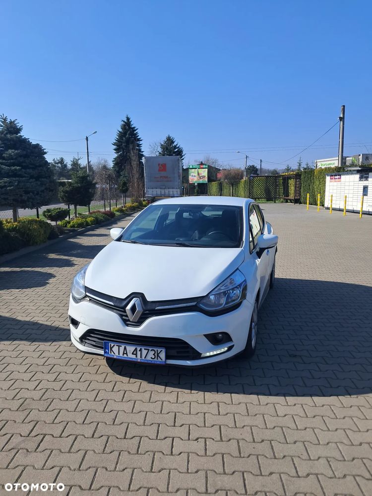 Renault Clio - 1