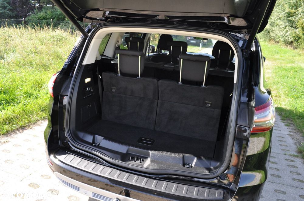 Ford S-Max - 18